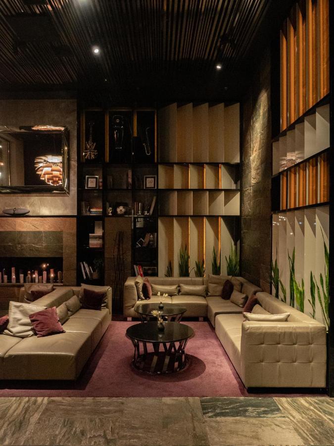 11 Mirrors Design Hotel Kiew Exterior foto