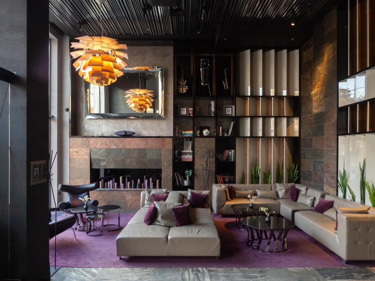 11 Mirrors Design Hotel Kiew Exterior foto