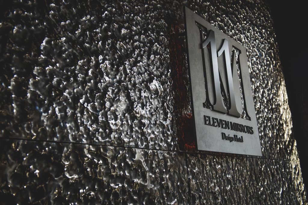 11 Mirrors Design Hotel Kiew Exterior foto