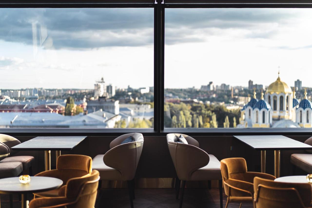 11 Mirrors Design Hotel Kiew Exterior foto